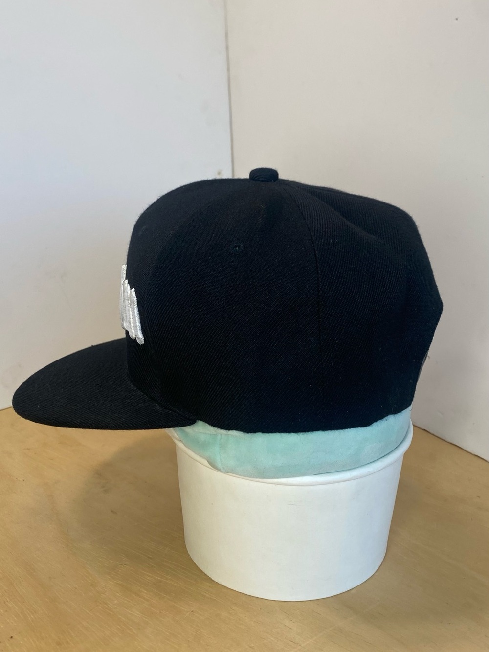 Compton snapback baseball cap - Picture 6 of 7